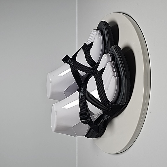 Teva Ascona Flip Flops Sandals Strappy Supportive Quick Drying Vegan Black 6 - Picture 1 of 11